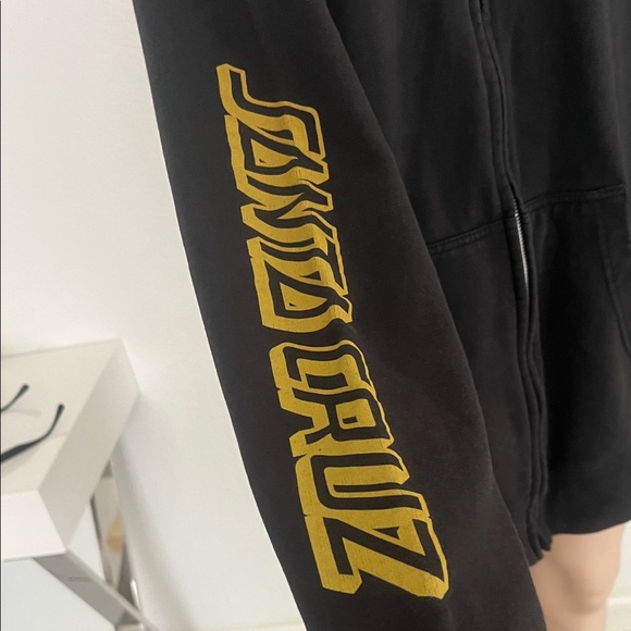 The original Santa Cruz California,women’s,Black Jacket with Gold Logo Size 2XL - Picture 4 of 17